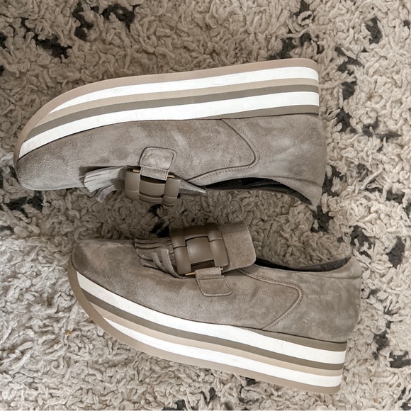 Soft Waves Slip On Platform Sneakers in Green/Grey | 37 - Picture 6 of 10